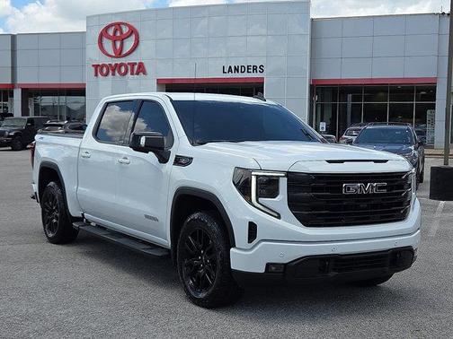 2024 GMC Sierra 1500 Elevation
