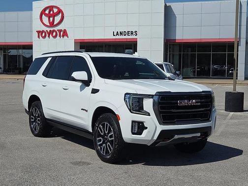 2024 GMC Yukon 4WD AT4