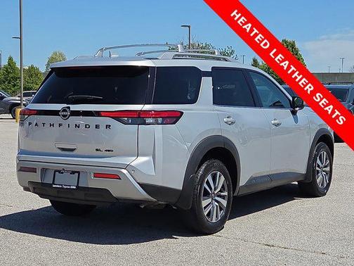 Brilliant Silver Metallic 2023 Nissan Pathfinder SL 4WD