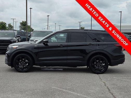 Agate Black Metallic 2024 Ford Explorer ST-Line
