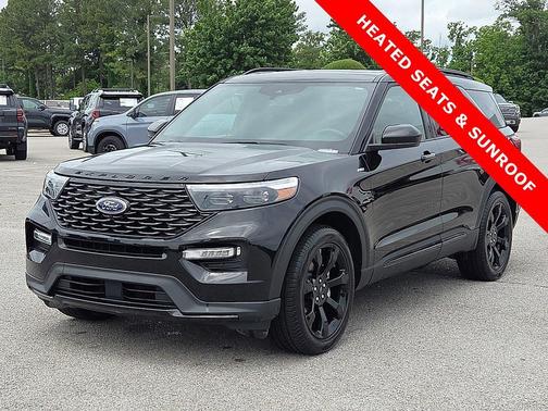 Agate Black Metallic 2024 Ford Explorer ST-Line