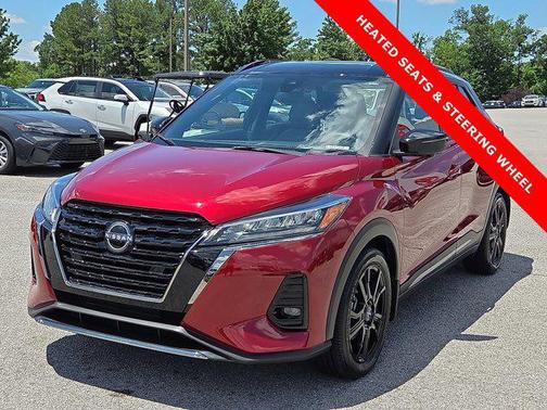 2023 Nissan Kicks SR