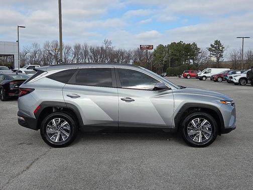 2024 Hyundai TUCSON Hybrid Blue