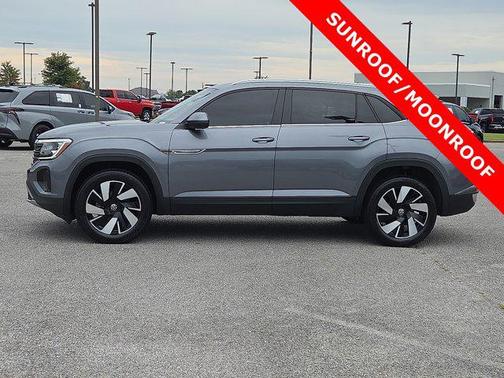 2024 Volkswagen Atlas Cross Sport 2.0T SE w/Technology