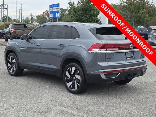 2024 Volkswagen Atlas Cross Sport 2.0T SE w/Technology