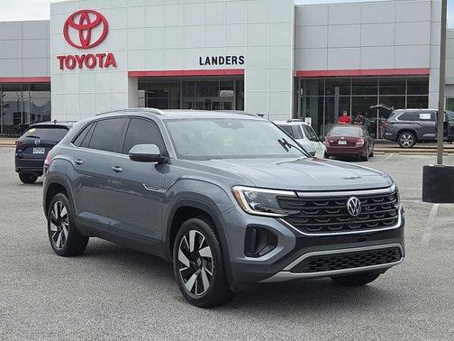 2024 Volkswagen Atlas Cross Sport 2.0T SE w/Technology