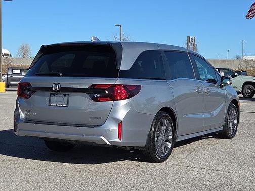 2025 Honda Odyssey Touring
