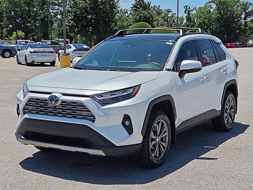 Wind Chill Pearl 2024 Toyota RAV4 Hybrid Limited