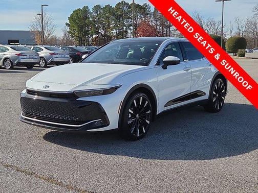 2024 Toyota Crown Platinum