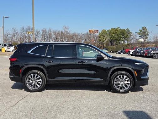 2025 Buick Enclave Preferred FWD