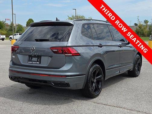2024 Volkswagen Tiguan 2.0T SE R-Line Black