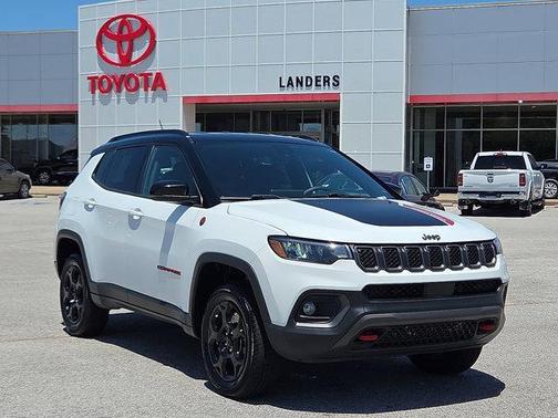 2023 Jeep Compass Trailhawk