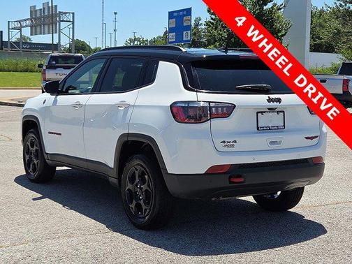2023 Jeep Compass Trailhawk