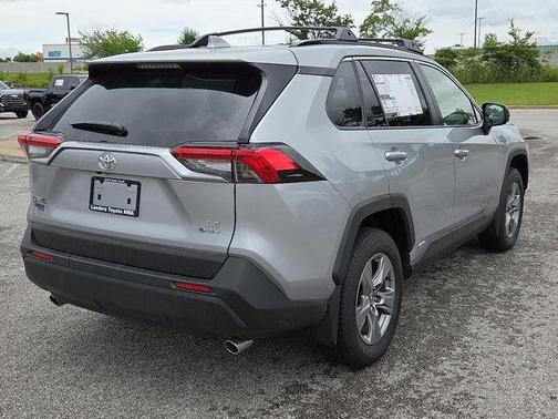 2025 Toyota RAV4 Hybrid LE