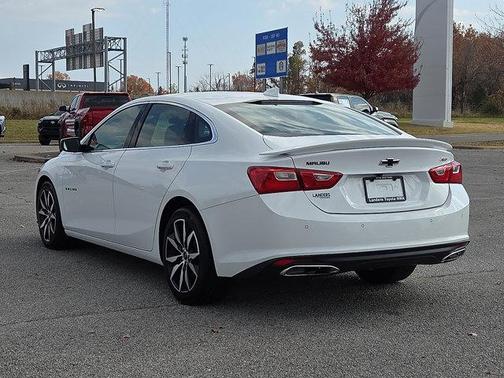 2024 Chevrolet Malibu FWD RS