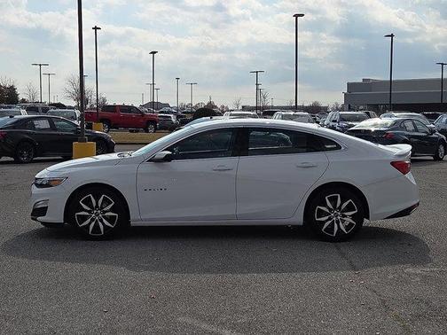 2024 Chevrolet Malibu FWD RS