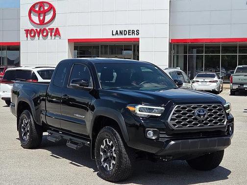 Black 2023 Toyota Tacoma TRD Sport