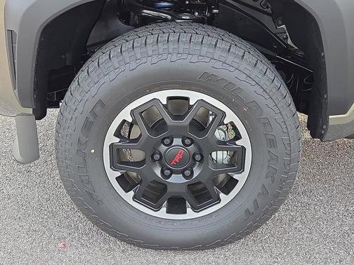 2025 Toyota Tacoma TRD Off Road