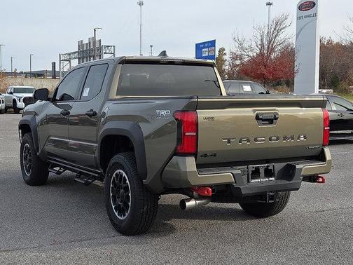 2025 Toyota Tacoma TRD Off Road