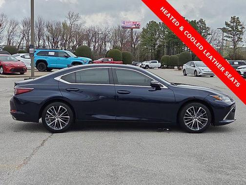 2022 Lexus ES 350 Base