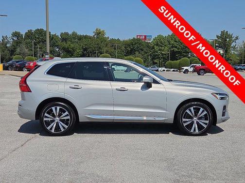 2022 Volvo XC60 B6 Inscription