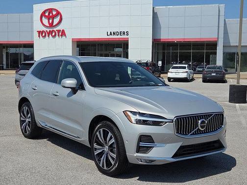 2022 Volvo XC60 B6 Inscription
