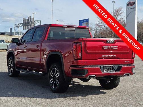 2024 GMC Sierra 1500 AT4