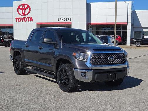 2018 Toyota Tundra SR5