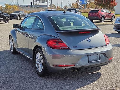 2018 Volkswagen Beetle 2.0T S