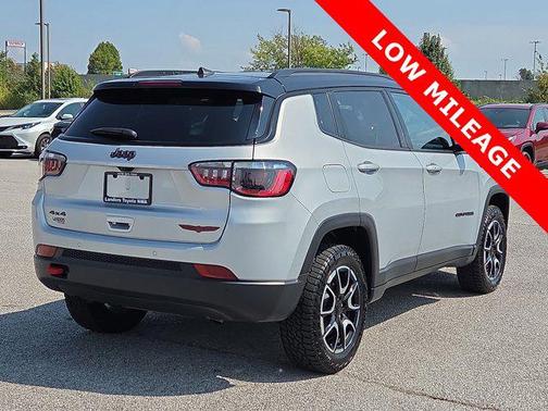2024 Jeep Compass Trailhawk