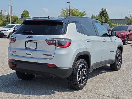 2024 Jeep Compass Trailhawk