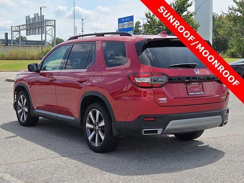 2023 Honda Pilot Touring 8-Passenger