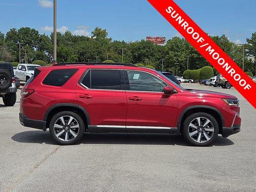 2023 Honda Pilot Touring 8-Passenger