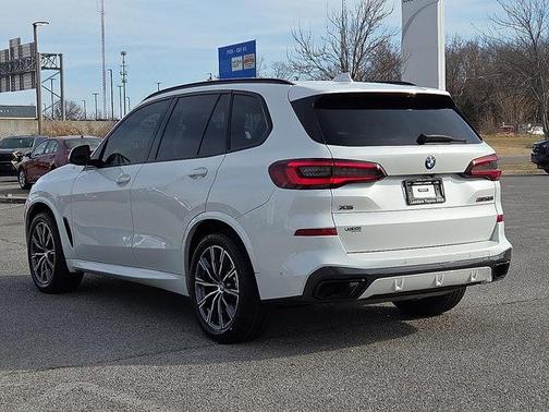 2023 BMW X5 M50i