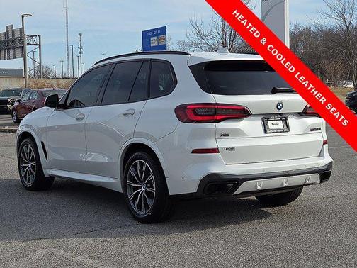 2023 BMW X5 M50i
