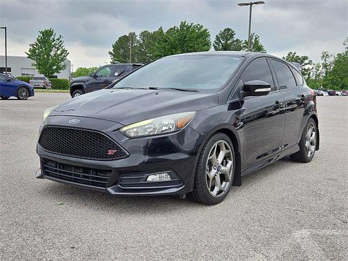 2017 Ford Focus ST