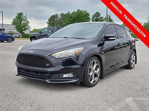 2017 Ford Focus ST ST