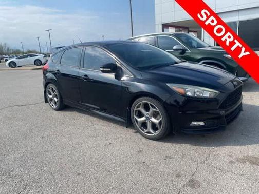 2017 Ford Focus ST Base