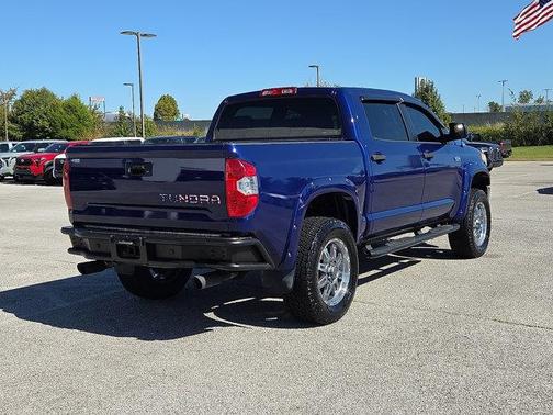 2017 Toyota Tundra SR5