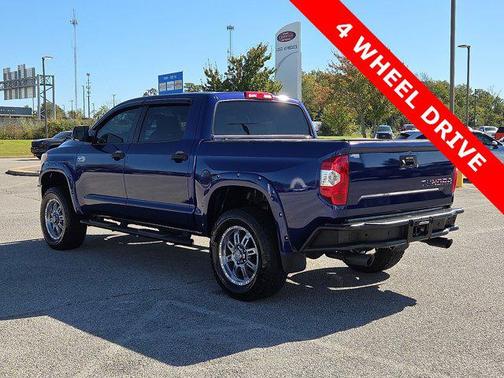 2017 Toyota Tundra SR5