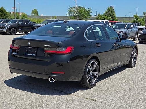 2024 BMW 330 i