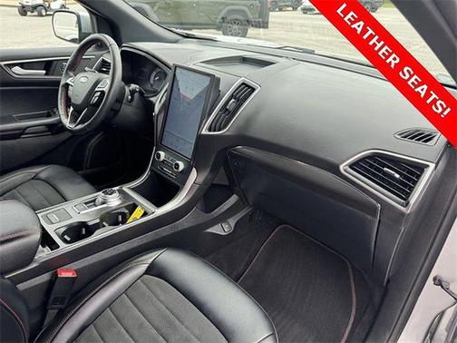 2022 Ford Edge ST Line