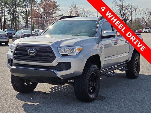 2019 Toyota Tacoma SR