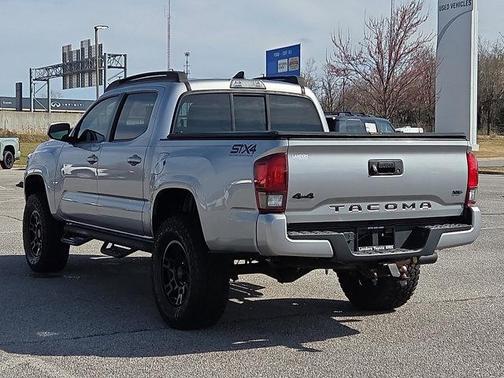 2019 Toyota Tacoma SR
