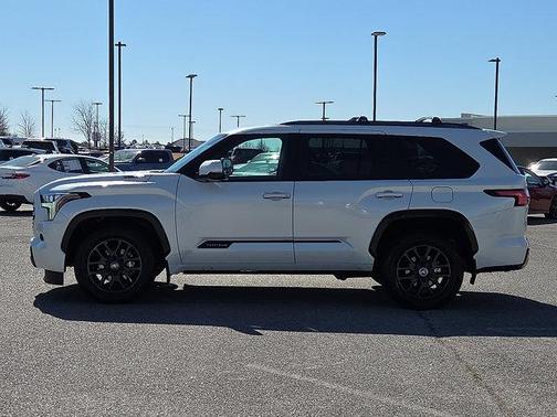 2024 Toyota Sequoia Platinum