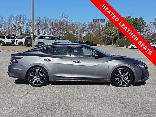 2022 Nissan Maxima SV Xtronic CVT