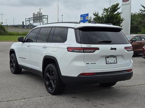 2022 Jeep Grand Cherokee L Altitude
