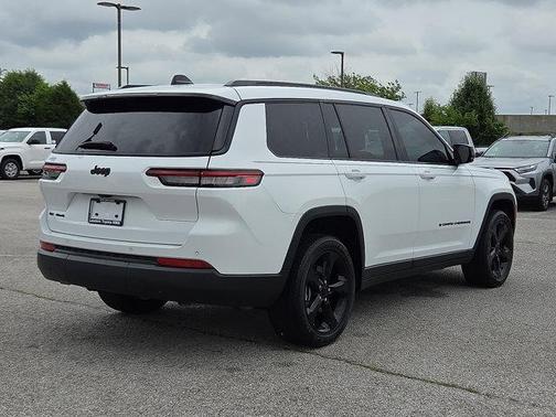 2022 Jeep Grand Cherokee L Altitude