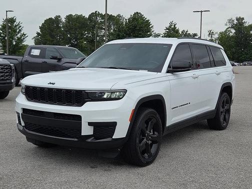 2022 Jeep Grand Cherokee L Altitude