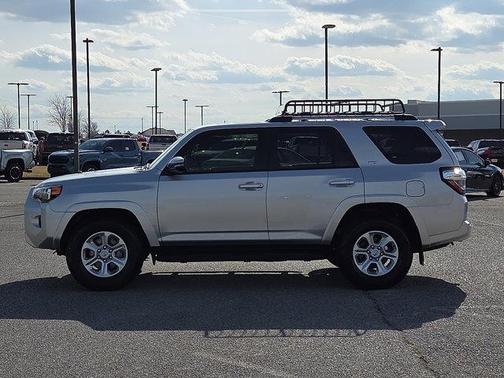 2024 Toyota 4Runner SR5 Premium